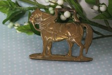 ANTICO ORNAMENTO IN OTTONE PER CAVALLO  FINIMENTO DA COLLEZIONE  900 HORSE BRASS