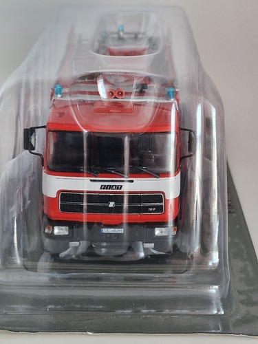 Modello auto iveco fiat - auto,