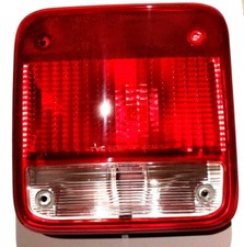 Fanale posteriore Chevy G10/G20/G30, GMC 1500/2500/3500 destro