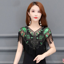 Donna Lustrini Nappa Mantella