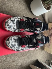 Nike Air Jordan 4 tatuaggio