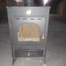 STUFA A LEGNA KIR9/12Kw con piastra di cottura in ghisa