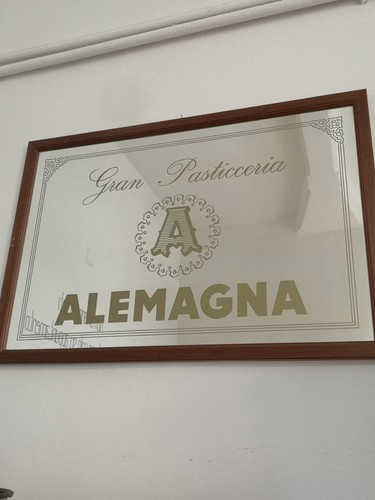 Specchio pubblicitario