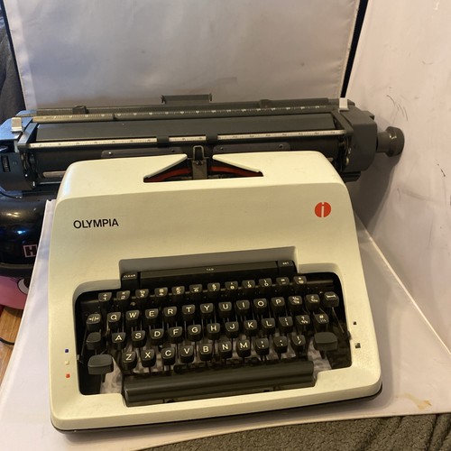 Olympia sg3 manual typewriter - manual,