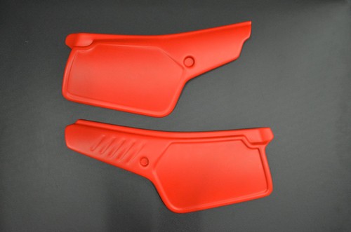 Plaques latérales cagiva 125 - plaques,