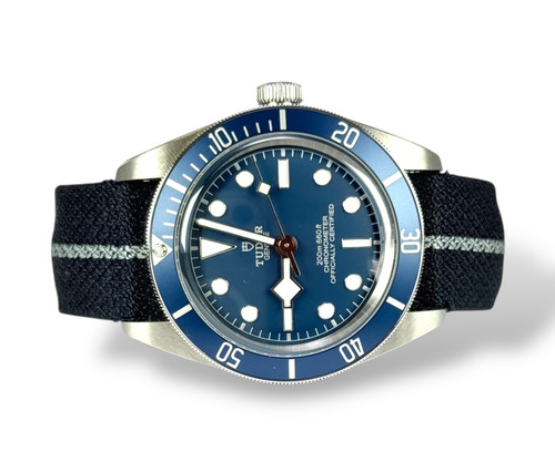 Tudor black bay - tudor,