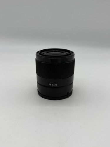 Sony 28mm sel28f20 - 28mm, f2