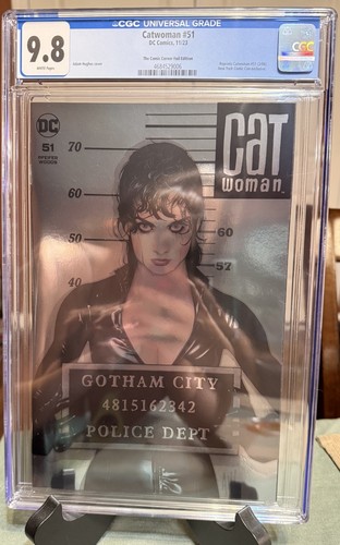 Catwoman adam hughes nycc - adam,