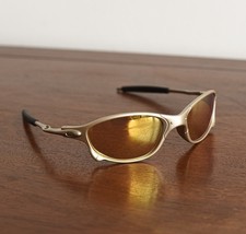 Retro Oakley-Like Juliet