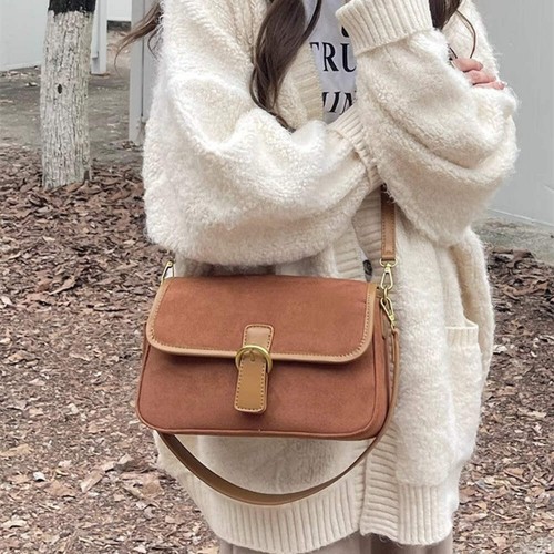 Borsa sotto ascelle in - sotto,