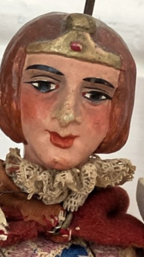 Antico pupazzo marionetta