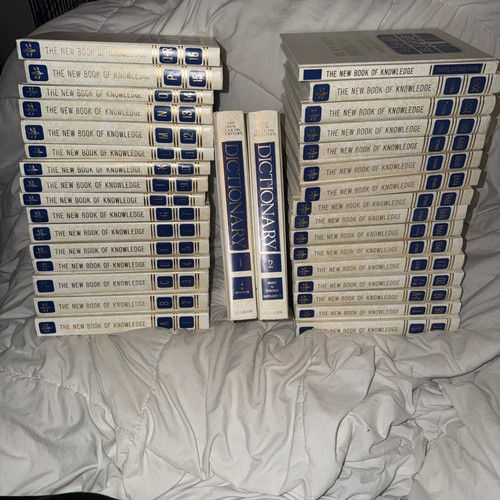 The new book knowledge - the,