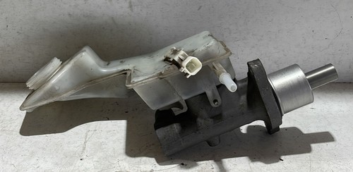 Pompa freni per - per, mazda