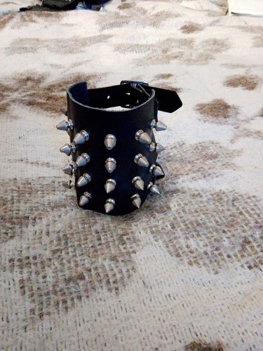 Bracciale ecopelle con 4 - in,