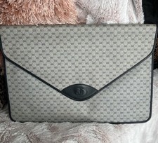 Porta documenti/frizione Gucci