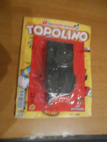 Topolino 3218 presenta il - presenta:,