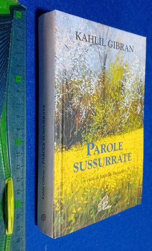 Libro parole sussurrate di - parole,
