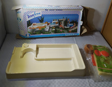 ACCESSORI BAMBOLA LISA JEAN FURGA " LA SUA CASA - LA CAMERA" VINTAGE BAMBOLINA