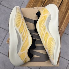 Taglia 12,5 - Adidas Yeezy 700