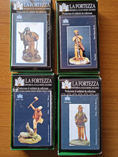 Lotto Di Numero  Quattro soldatini piombo Fortezza Da Assemblare e Dipingere 