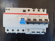 Interruttore magnetotermico