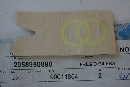 Adesivo logo carena scudo