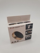 Supporto magnetico per contenere telefoni cellulari su superfici / cruscotti domestici 