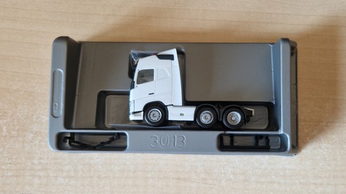 Herpa 305792 003 volvo 13 - herpa, fh