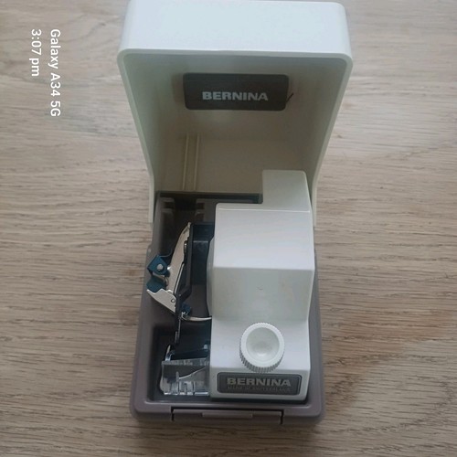 Macchina cucire bernina - macchina,