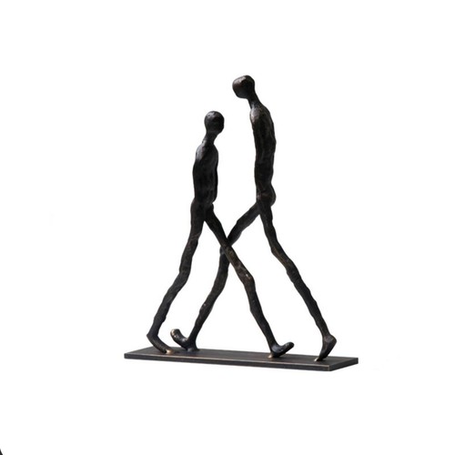 Scultura con figure astratte - figure,
