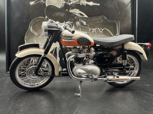 Triumph bonneville 650 - bonneville,