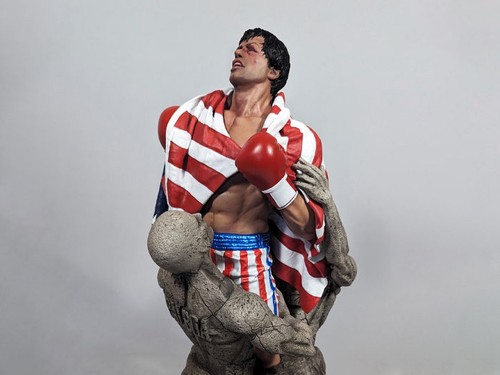 Statua rocky scala 4 - statua,