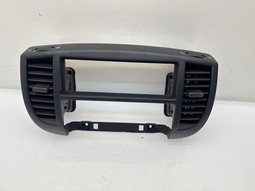 Parte interna nissan - parte, micra