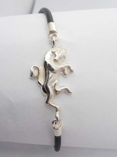 Toro braccialetto in - :,