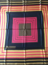 foulard in seta Yves Saint