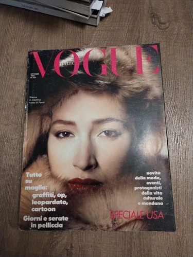 Rivista moda fashion vogue - moda,