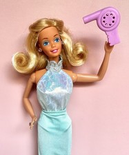 Barbie bambola magic - 🤍,