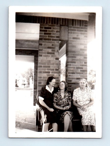 Vecchia foto epoca trio - vecchia,