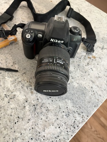 Nikon n80 35mm film - 35mm, slr