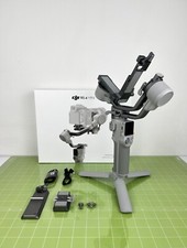 DJI RS 4 Mini Stabilizzatore