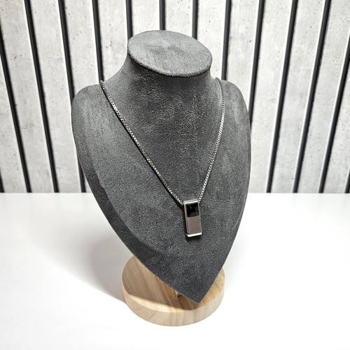 Collana con ciondolo uomo