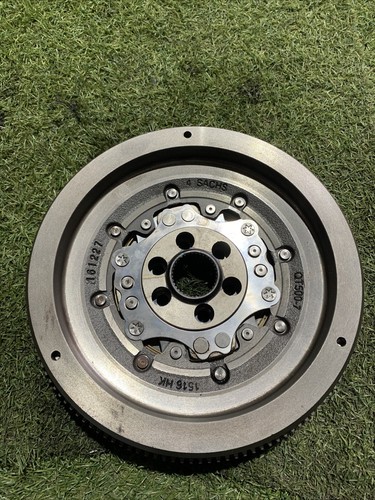 Volano audi 2010 - 8p,