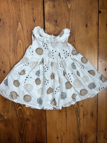 Mayoral baby dress neutral - 9m,