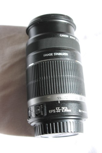 Canon efs 250mm 6 - 55-250mm, f/4-5.6