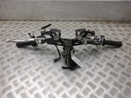 Manubrio yamaha xenter - manubrio,