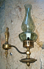 Antica applique in ottone bronzo dorato e ampolla in cristallo x veranda esterno