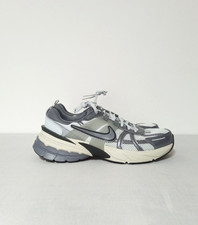 Scarpe Nike V2K run grigie