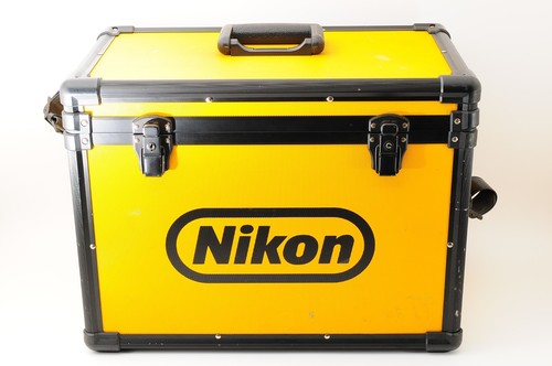 Nikon vintage yellow hard - vintage,