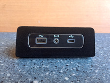 DOPPIA PORTA USB/AUX ALFA