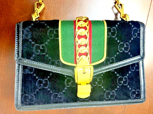 Borsa tracolla piccola - a, gucci
